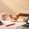 Mighty Pincers: Creative Crab Pen Holder - Whimsical Desktop Organizer & Stylus Bracket